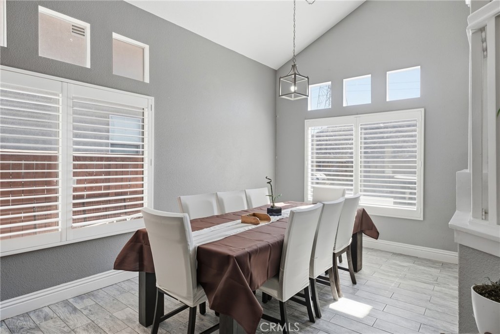 15027 Camellia Property Photo 7