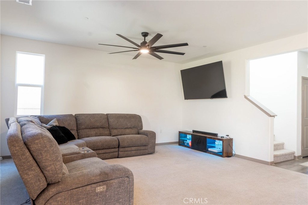 5123 Eureka Avenue Property Photo 12