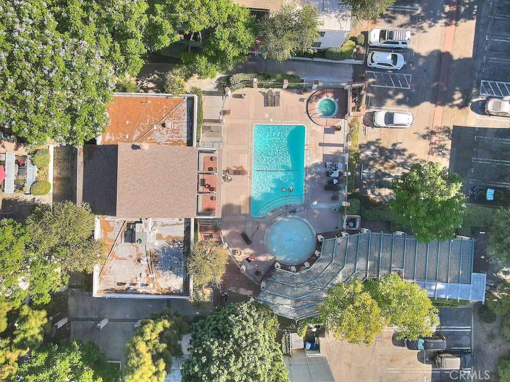 5700 Etiwanda 212 Property Photo 32