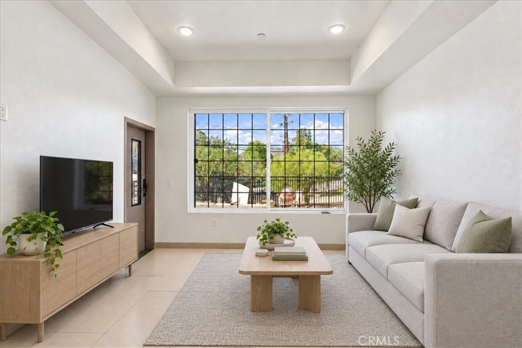 12255 3rd Property Photo 11