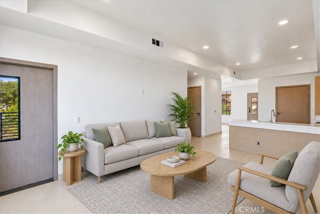 12255 3rd Property Photo 25