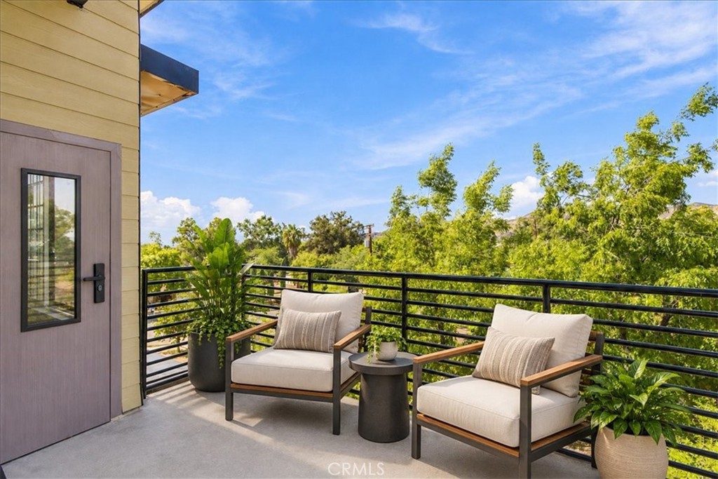 12255 3rd Property Photo 34