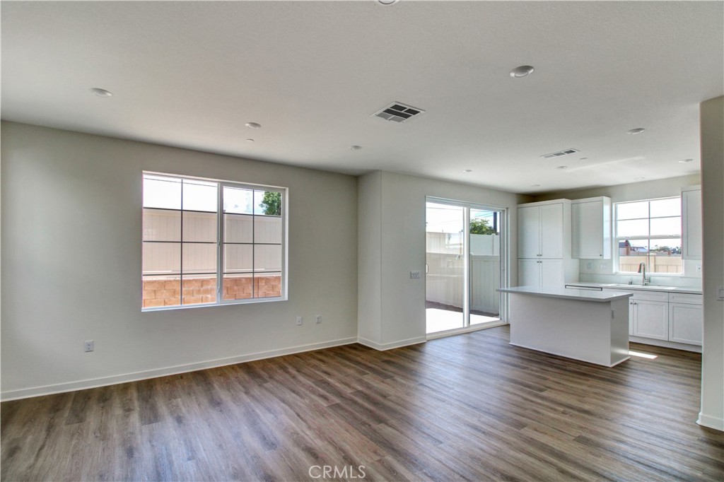 7199 Lisbon Way Property Photo 2