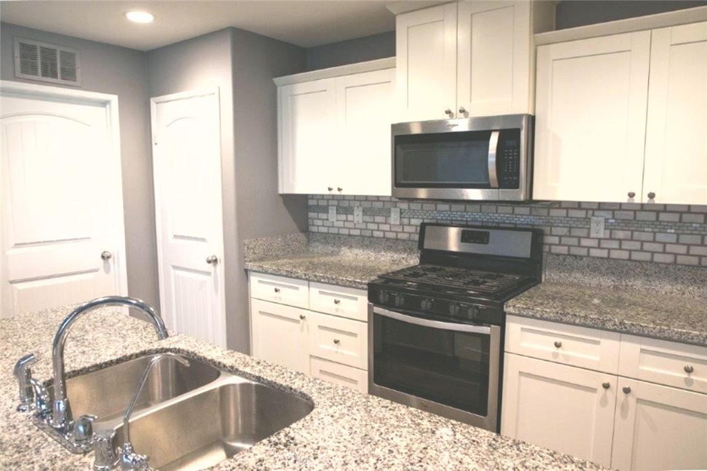 260 Brittania Road Property Photo 9