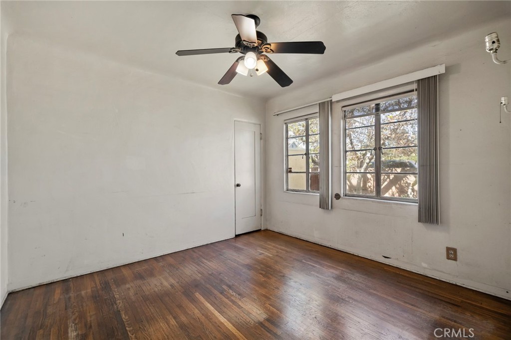 1565 N Palomares Property Photo 16
