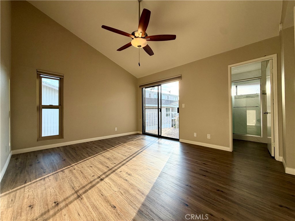 324 W 7th Street Property Photo 8