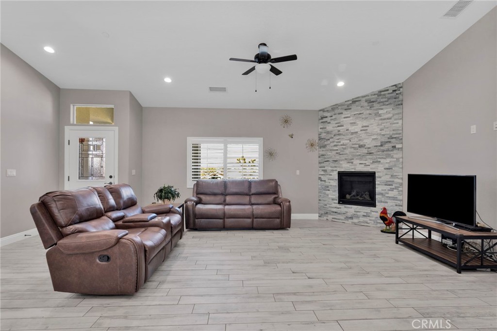 18237 Valencia Street Property Photo 5
