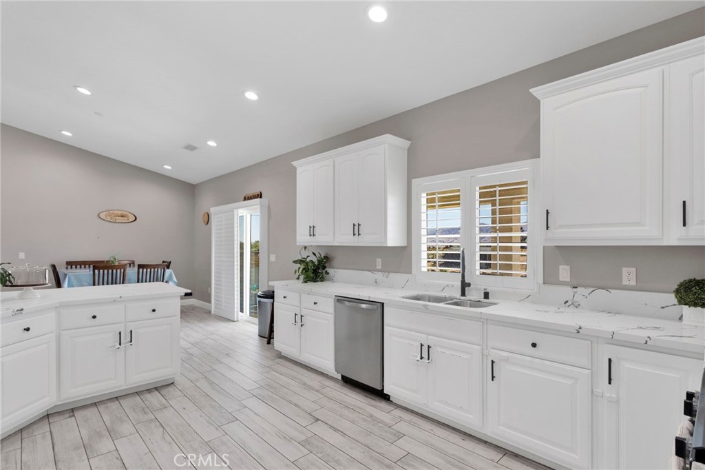 18237 Valencia Street Property Photo 12