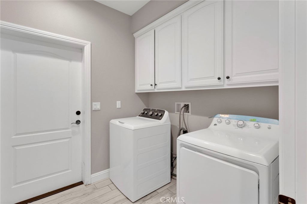 18237 Valencia Street Property Photo 32
