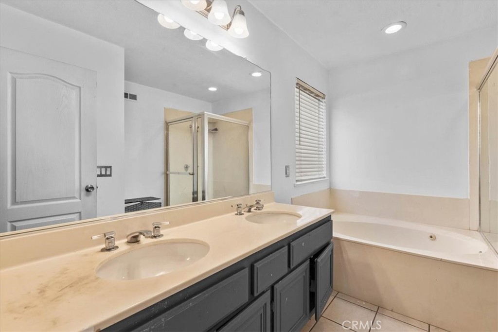 1464 Corte Rosaire Property Photo 29