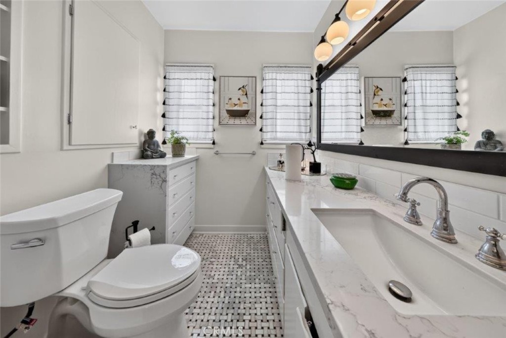 644 Arden Avenue Property Photo 31
