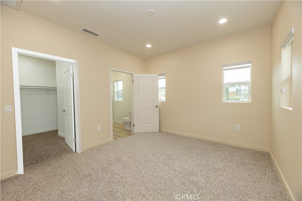 8189 Aventus Lane Property Photo 19