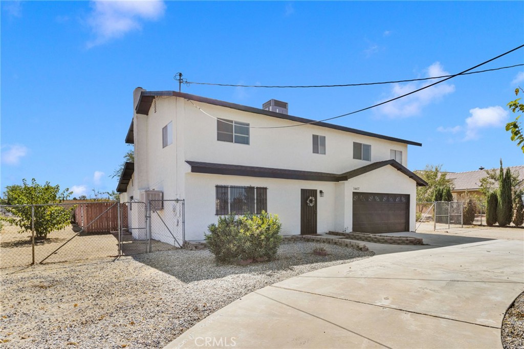 14637 Sequoia Property Photo 5