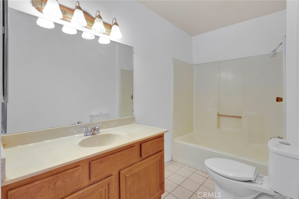 14637 Sequoia Property Photo 24