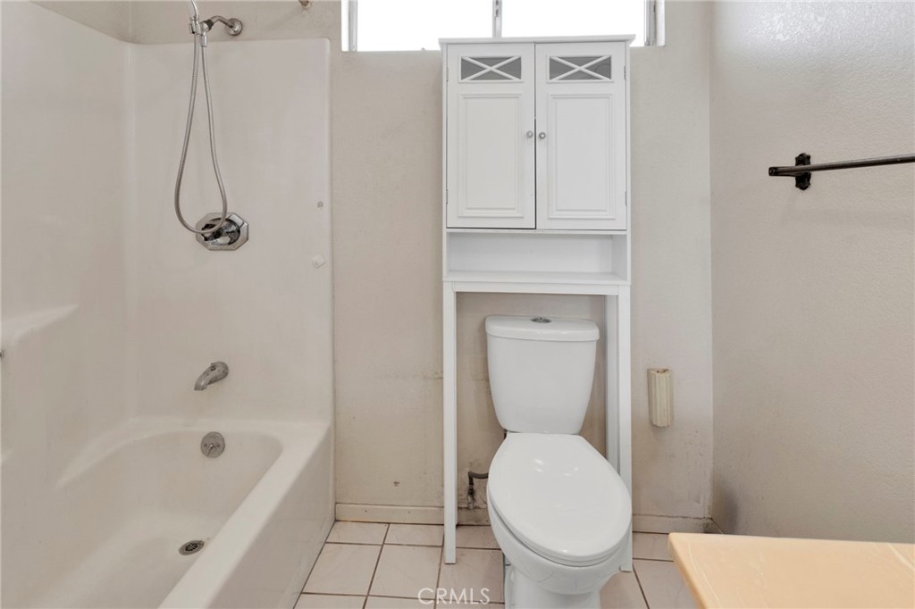14637 Sequoia Property Photo 32