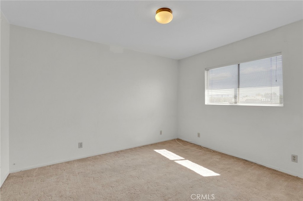 14637 Sequoia Property Photo 33