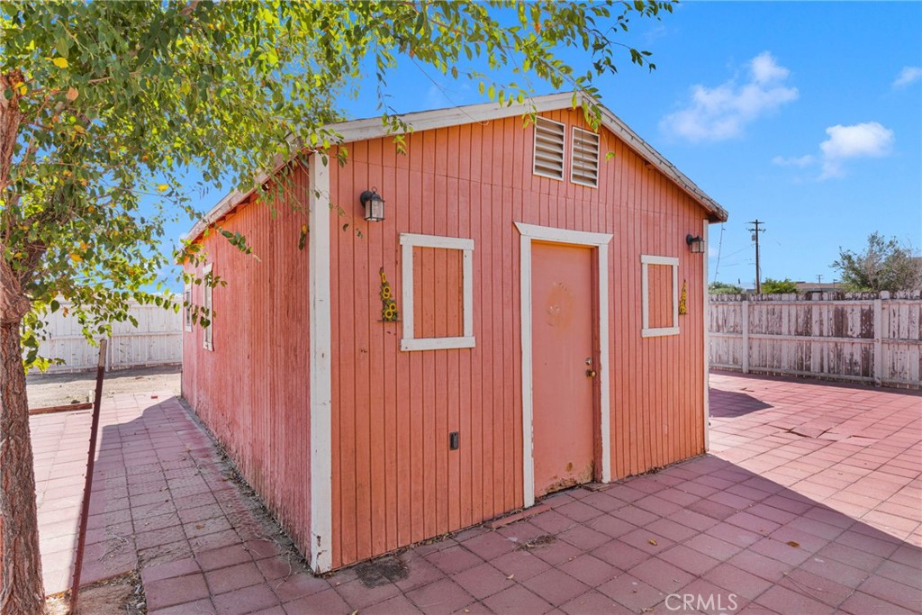 14637 Sequoia Property Photo 41