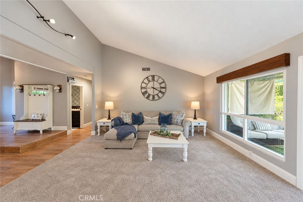 9780 Cinch Ring Property Photo 8