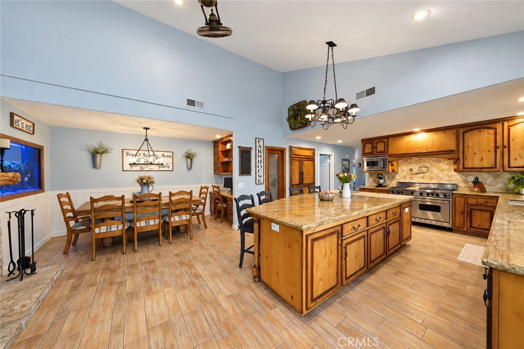 9780 Cinch Ring Property Photo 24