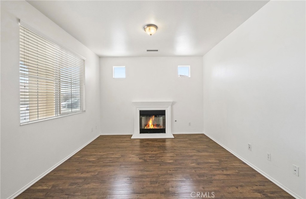 11716 Maywood Street Property Photo 3