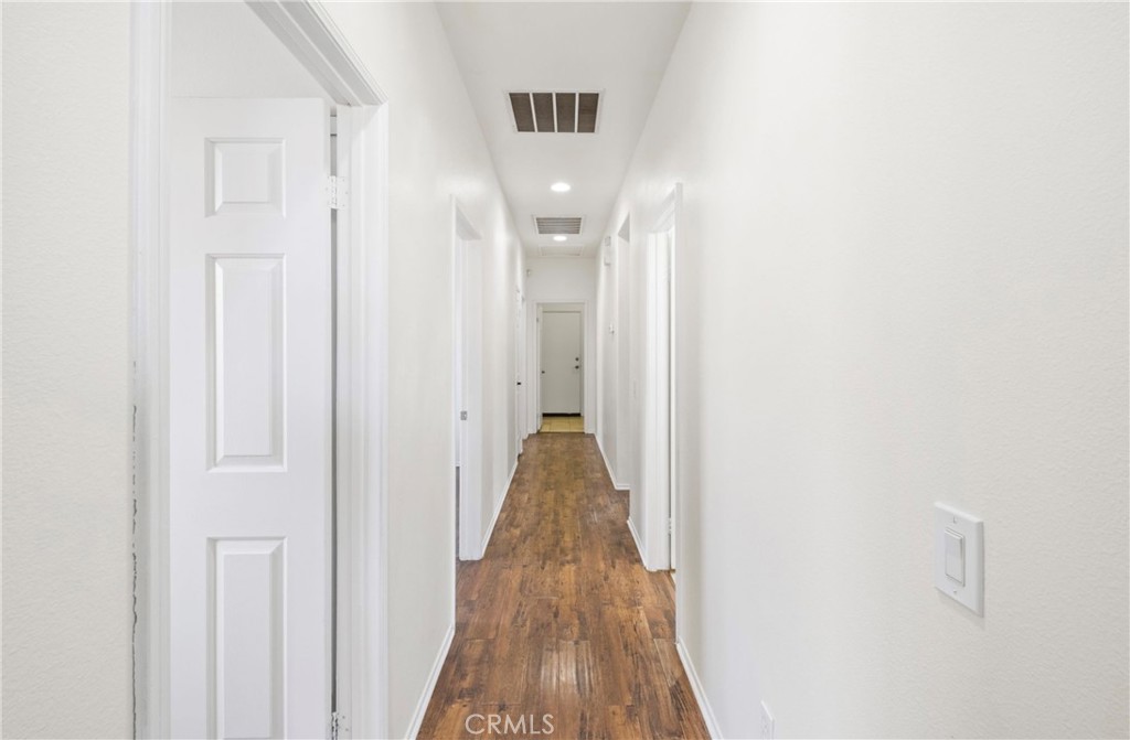 11716 Maywood Street Property Photo 8