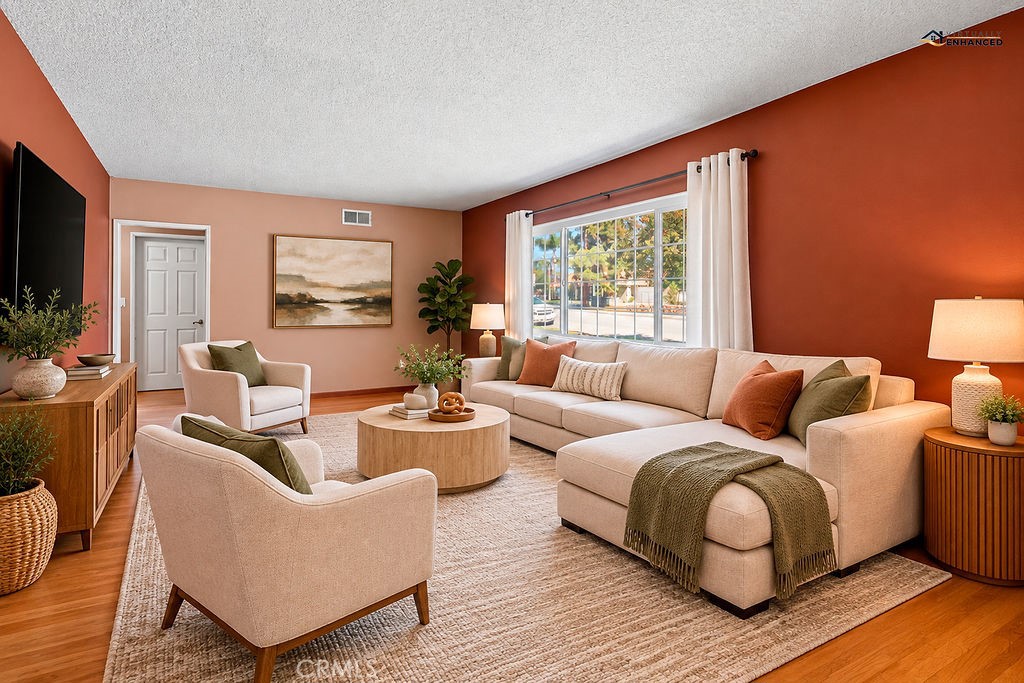 9826 Larch Avenue Property Photo 10
