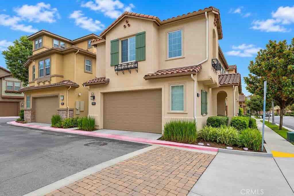 14495 Hillsdale Property Photo 4