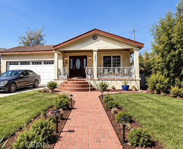 1651 Ricardo Property Photo 1