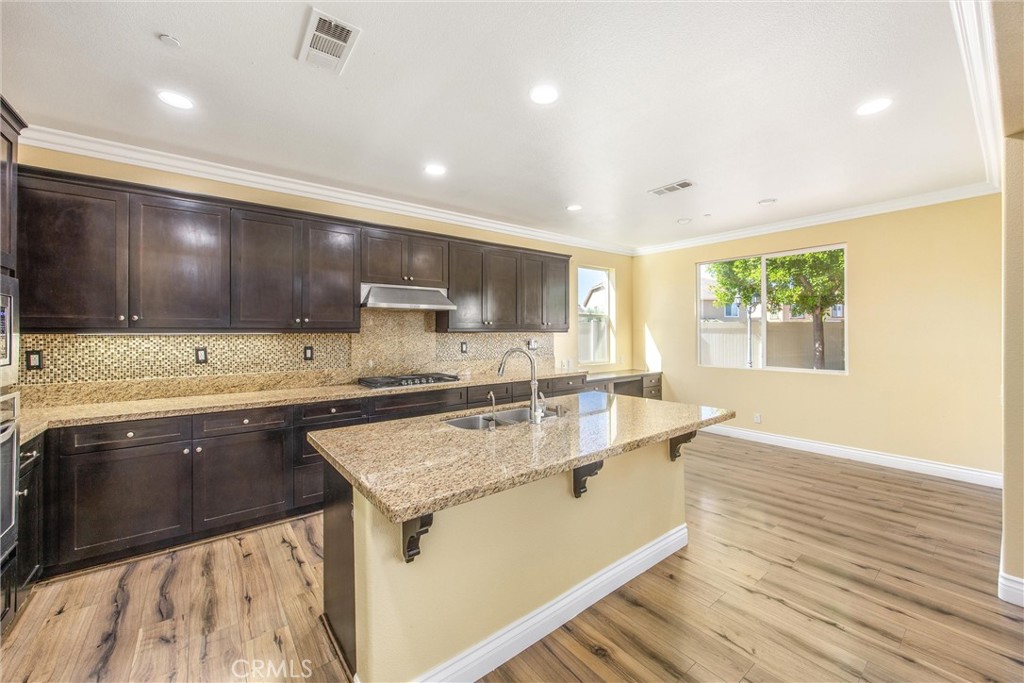 3020 Campania Terrace Property Photo 8