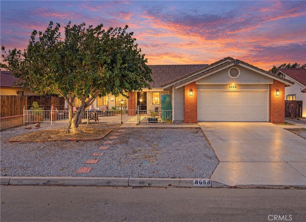 8658 Buena Vista Property Photo 1