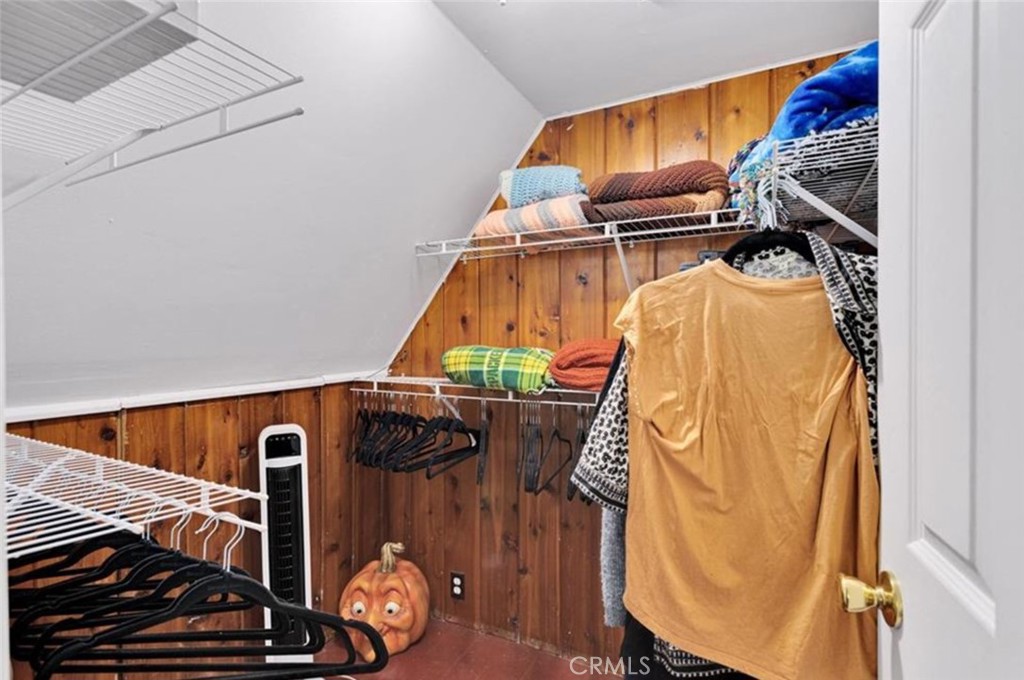 1056 Eagle Property Photo 18
