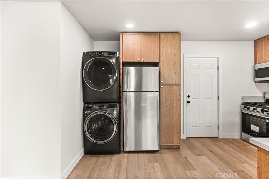 10033 Del Mar Avenue Property Photo 14