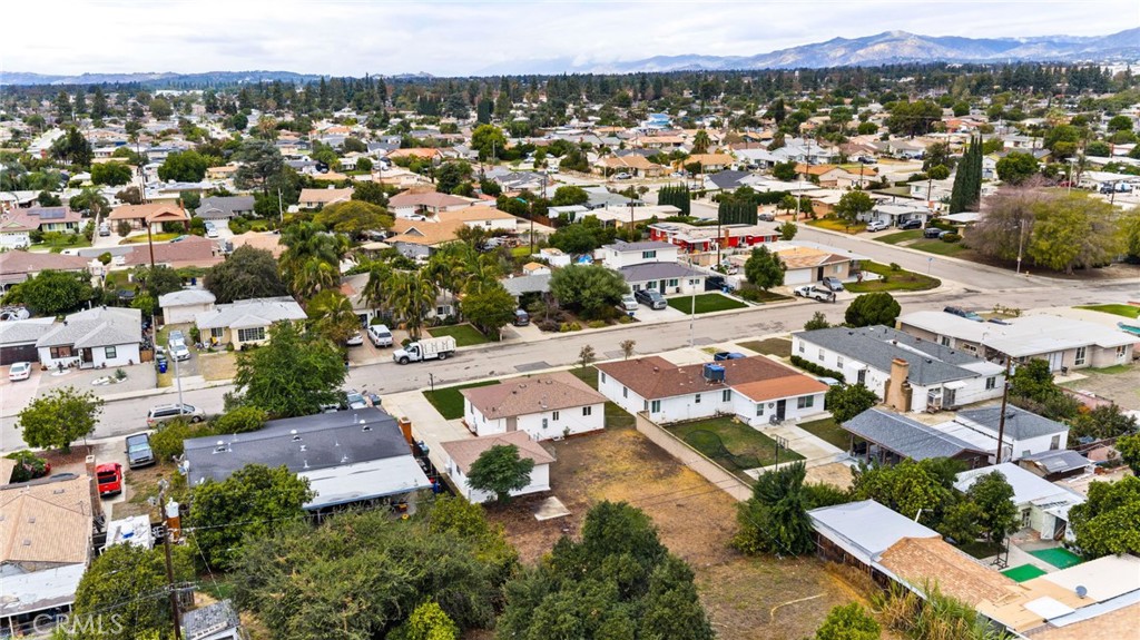 10033 Del Mar Avenue Property Photo 42