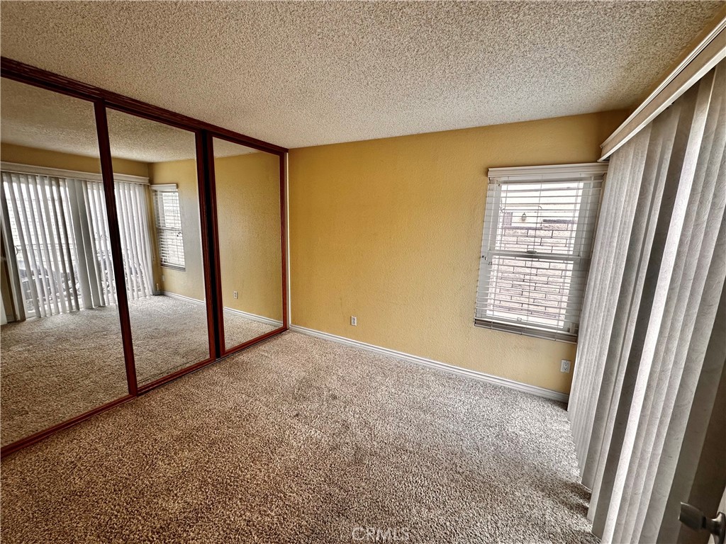 13384 Ironstone Avenue Property Photo 7