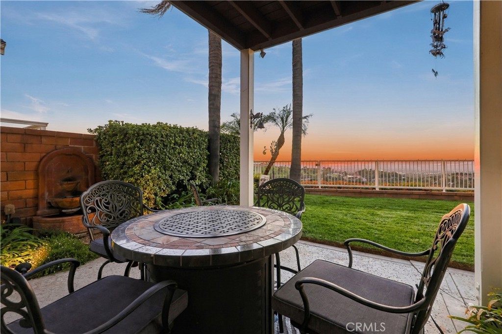 2215 Calle Margarita Property Photo 5