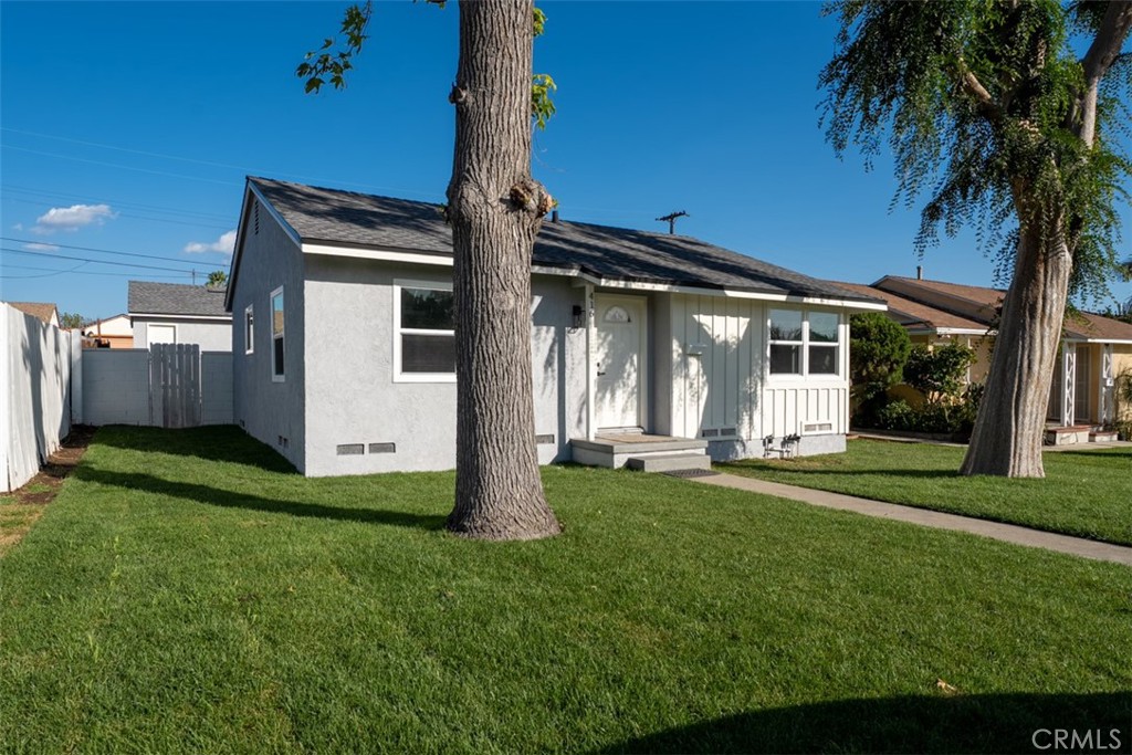 416 S Bedford Property Photo 1