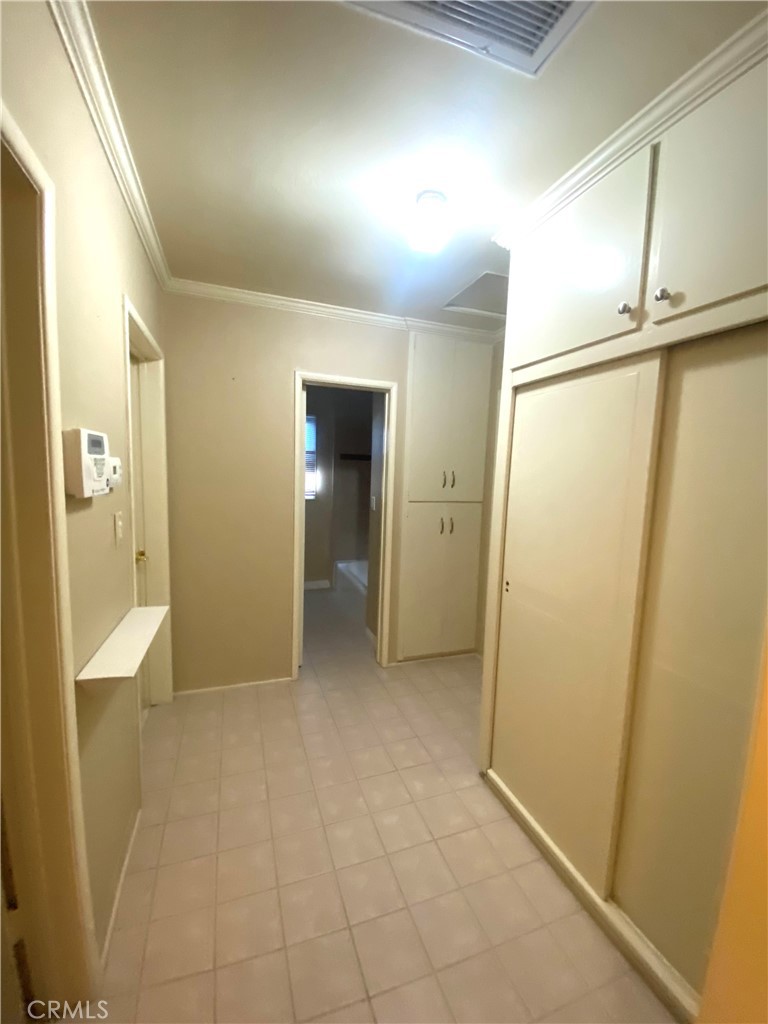 651 S Albertson Property Photo 17