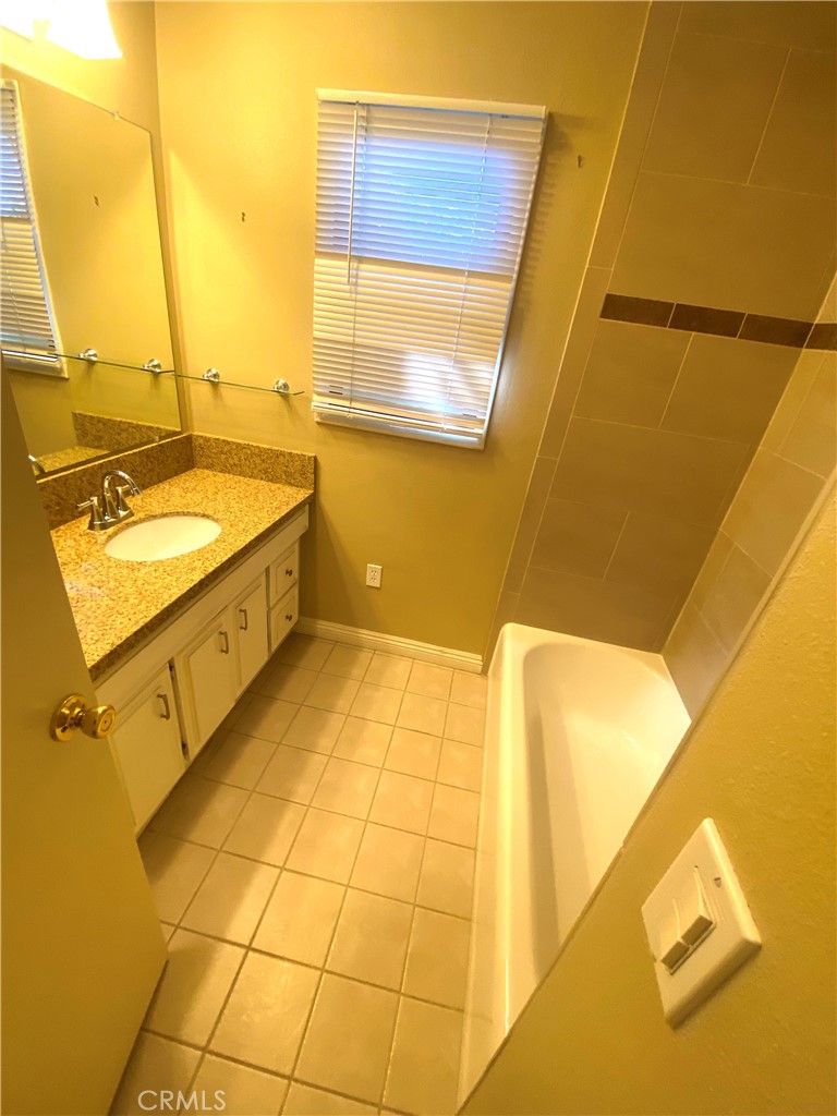 651 S Albertson Property Photo 19