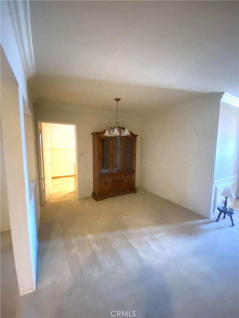 651 S Albertson Property Photo 22