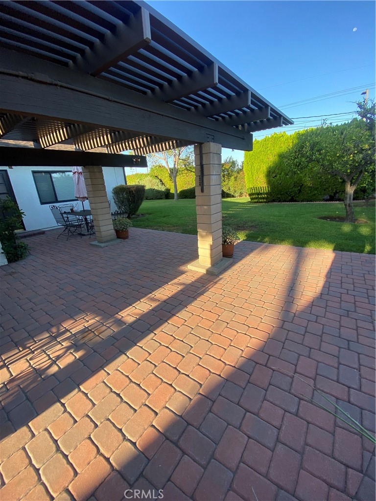 651 S Albertson Property Photo 29