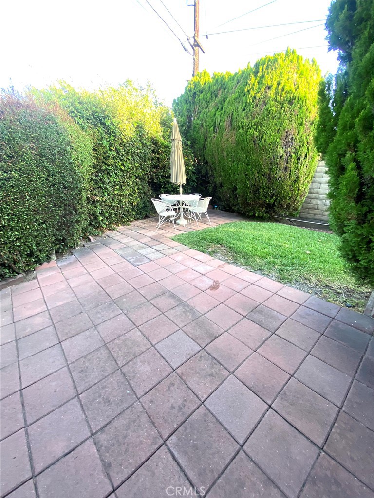 651 S Albertson Property Photo 32