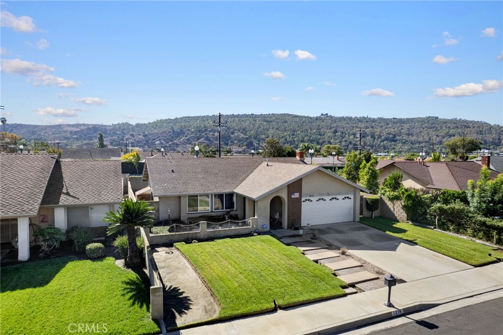 1216 Grossmont Property Photo 1