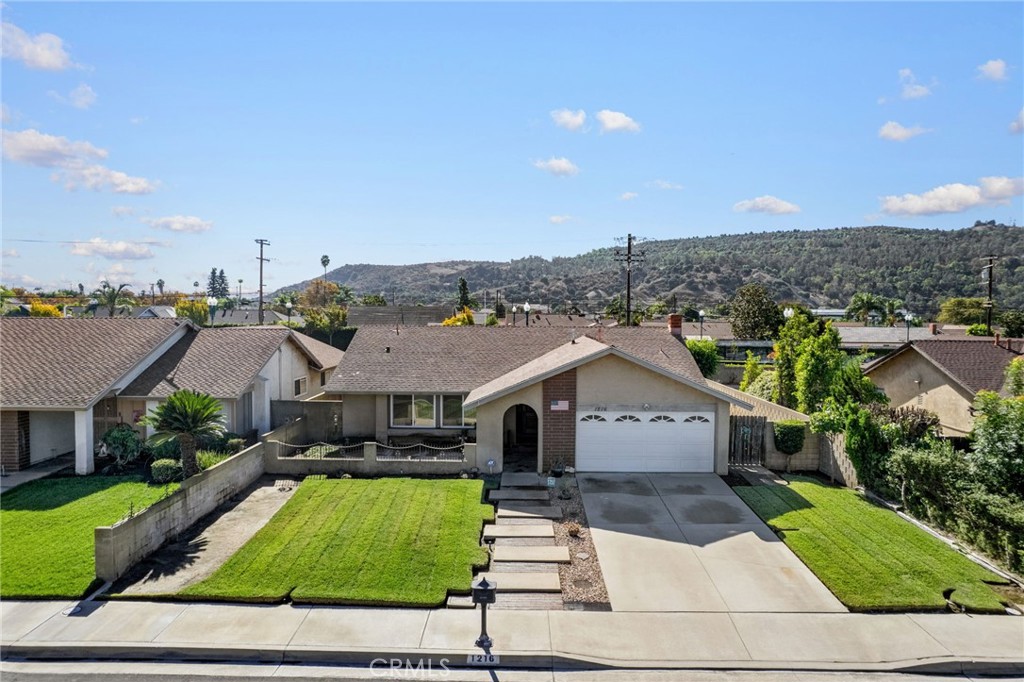 1216 Grossmont Property Photo 27
