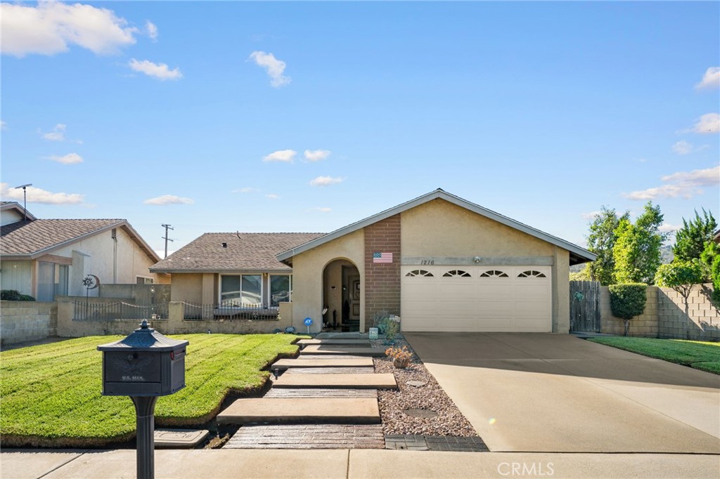 1216 Grossmont Property Photo 29