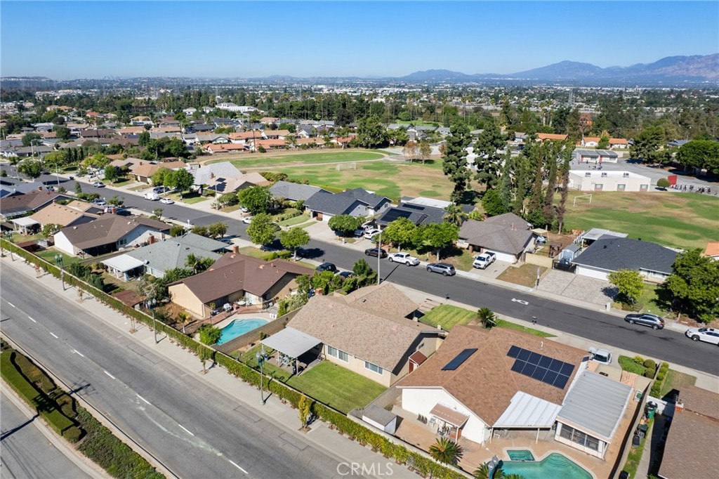 1216 Grossmont Property Photo 30