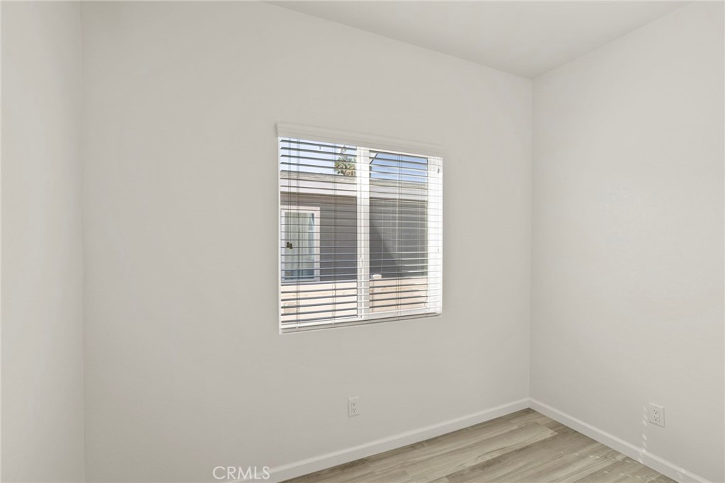 8086 Mission Boulevard 39 Property Photo 17