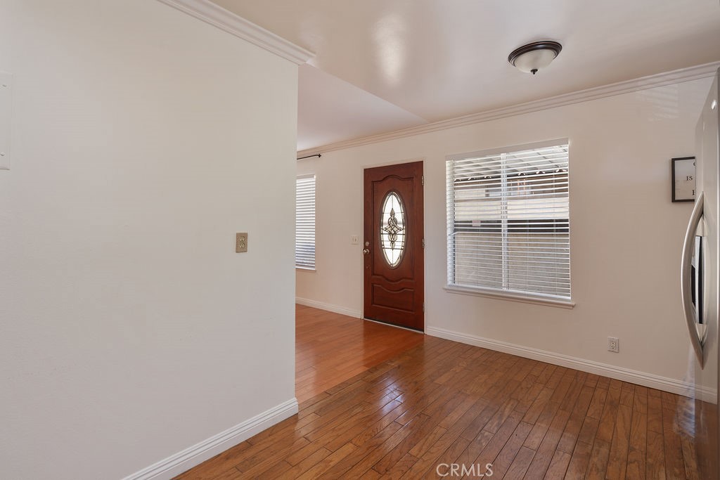 826 Junipero Property Photo 6