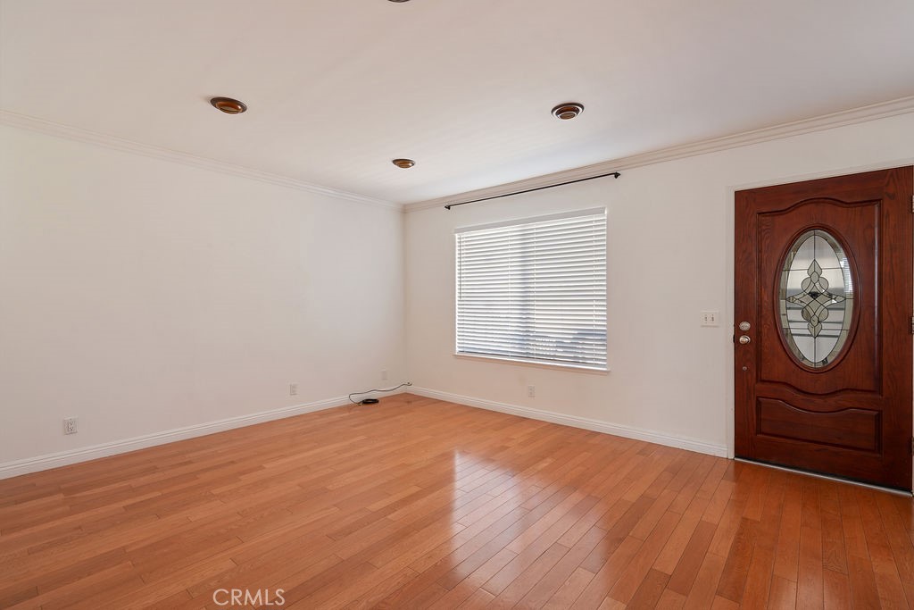 826 Junipero Property Photo 7