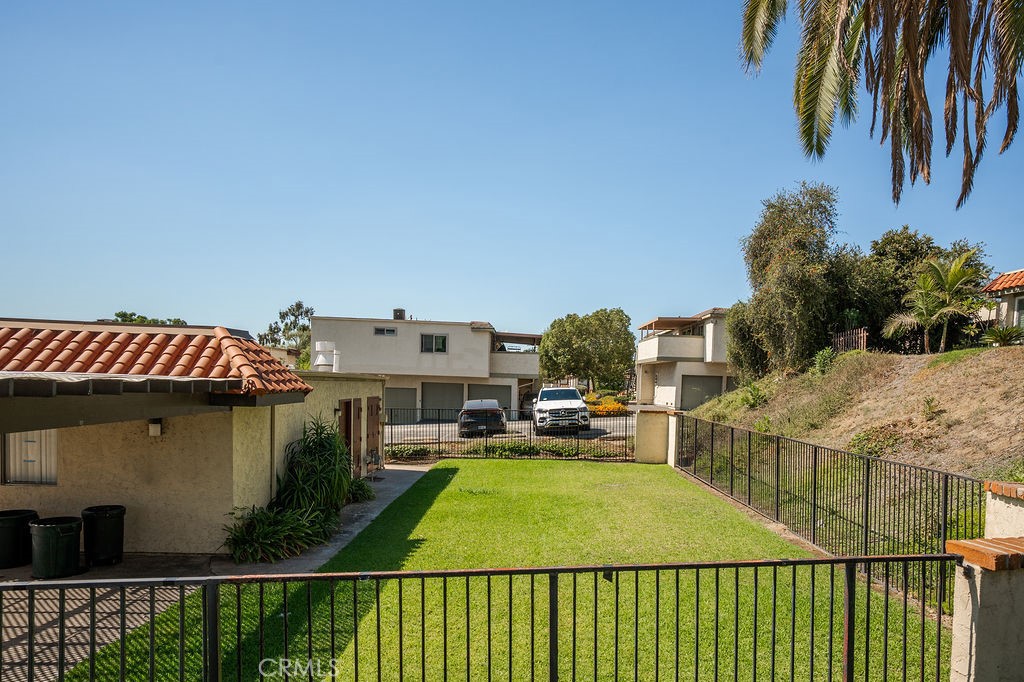 826 Junipero Property Photo 27