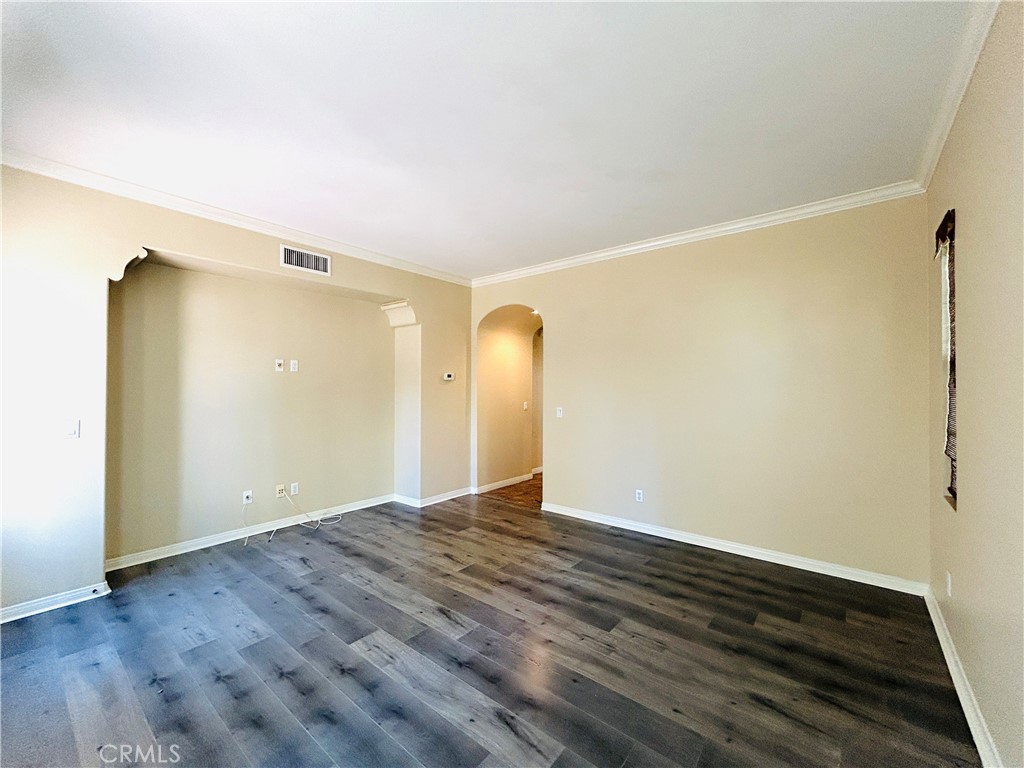 8351 Edgewood Property Photo 6